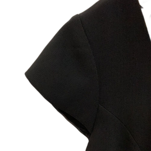 Tahari Ethan Black Knee Length Cap Sleeve Sheath Dress With Patent Belt Size 14 - Picture 5 of 13